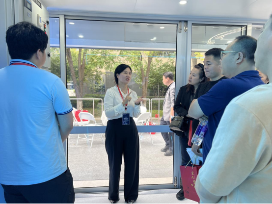 672865938174a.png 672865938174a.png